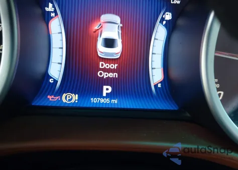 2014 Maserati Ghibli S Q4 z USA, uszkodzony, nr VIN ZAM57RTA3E1097718